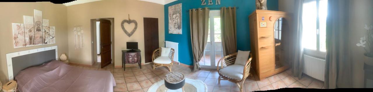 Bastide Du Bonheur Saint Donat Bed & Breakfast Greoux-les-Bains Exterior photo